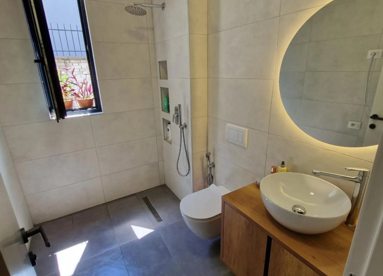 Villa Laci Apartment Tirana