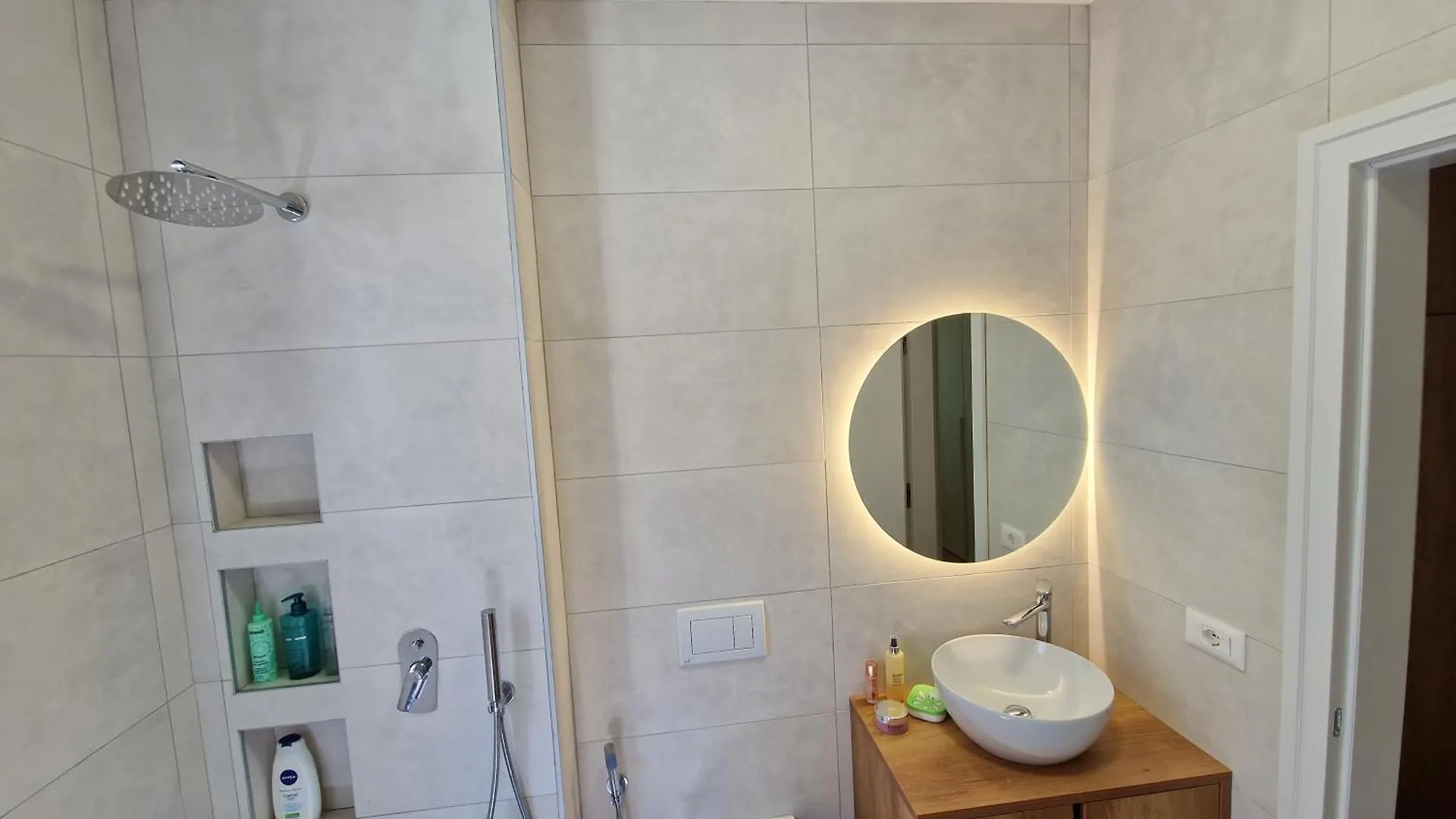 Villa Laci Apartment Tirana