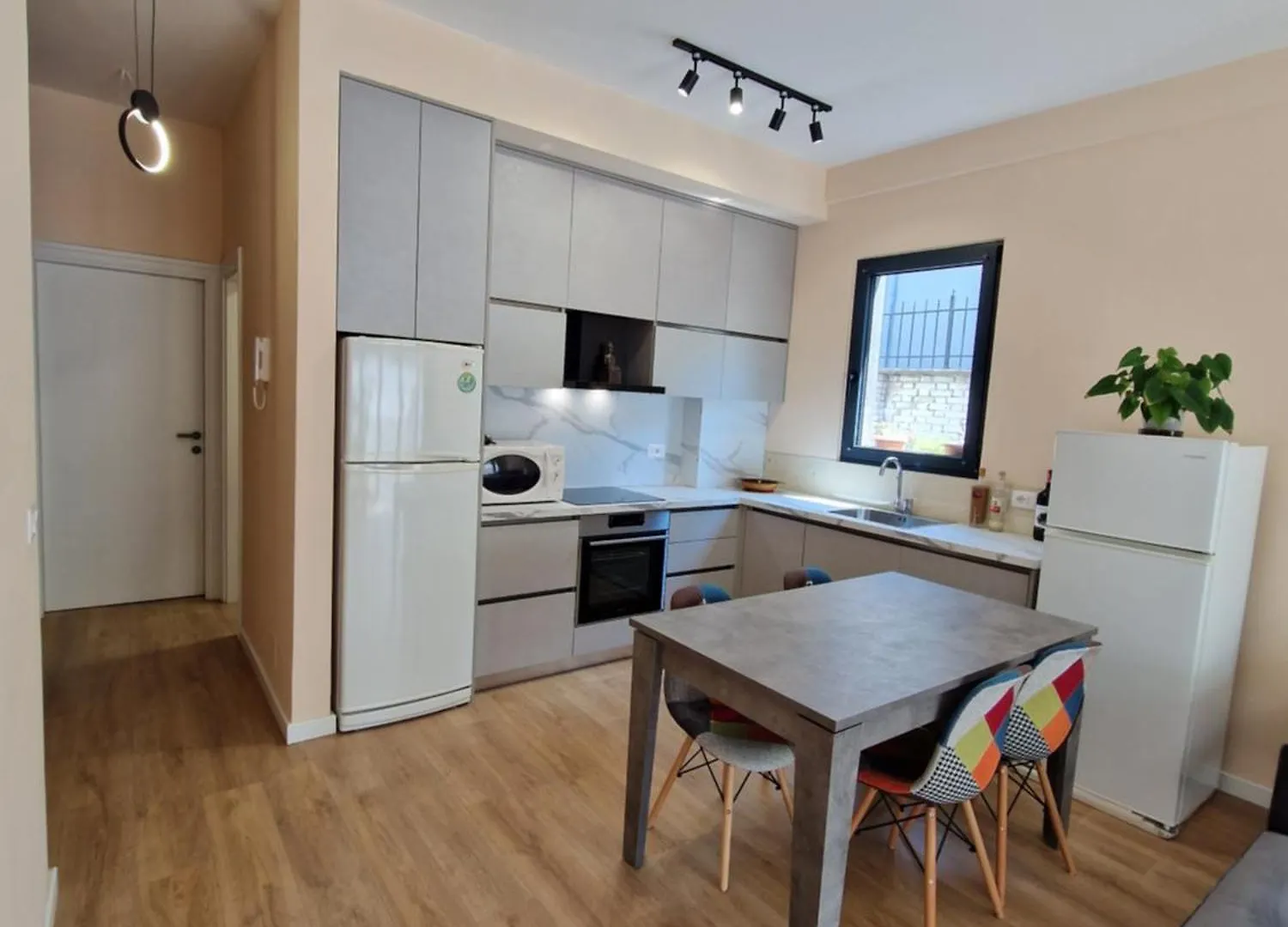 Villa Laci Apartment Tirana 0*,  Albania